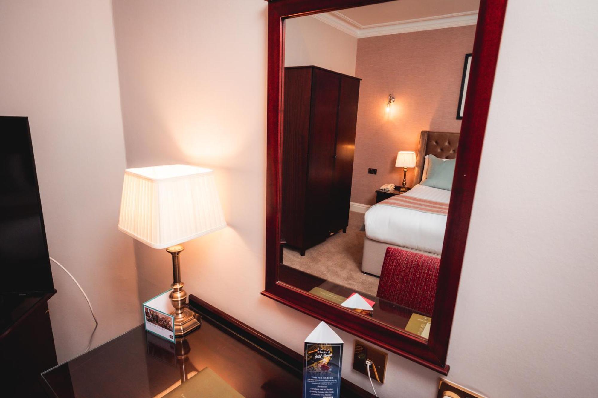 הרוגייט Old Swan Hotel מראה חיצוני תמונה